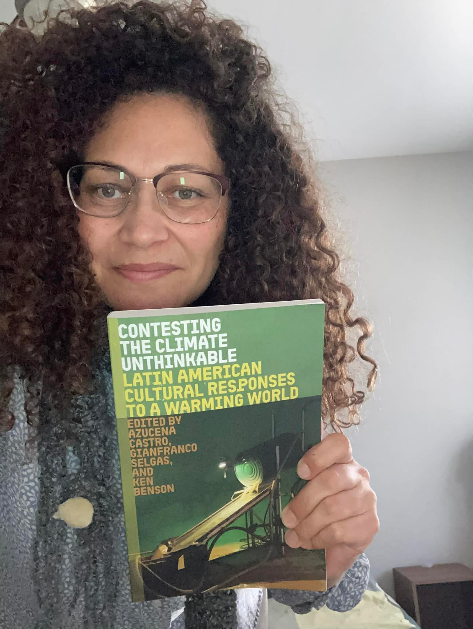 Azucena Castro and her book